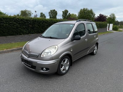 Toyota Yaris Verso 1,4 D-4D Luna 5d