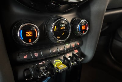 MINI Cooper SE Classic