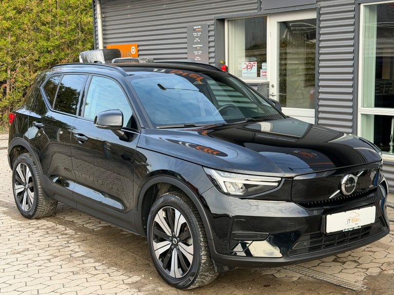 Volvo XC40 P6 ReCharge Core