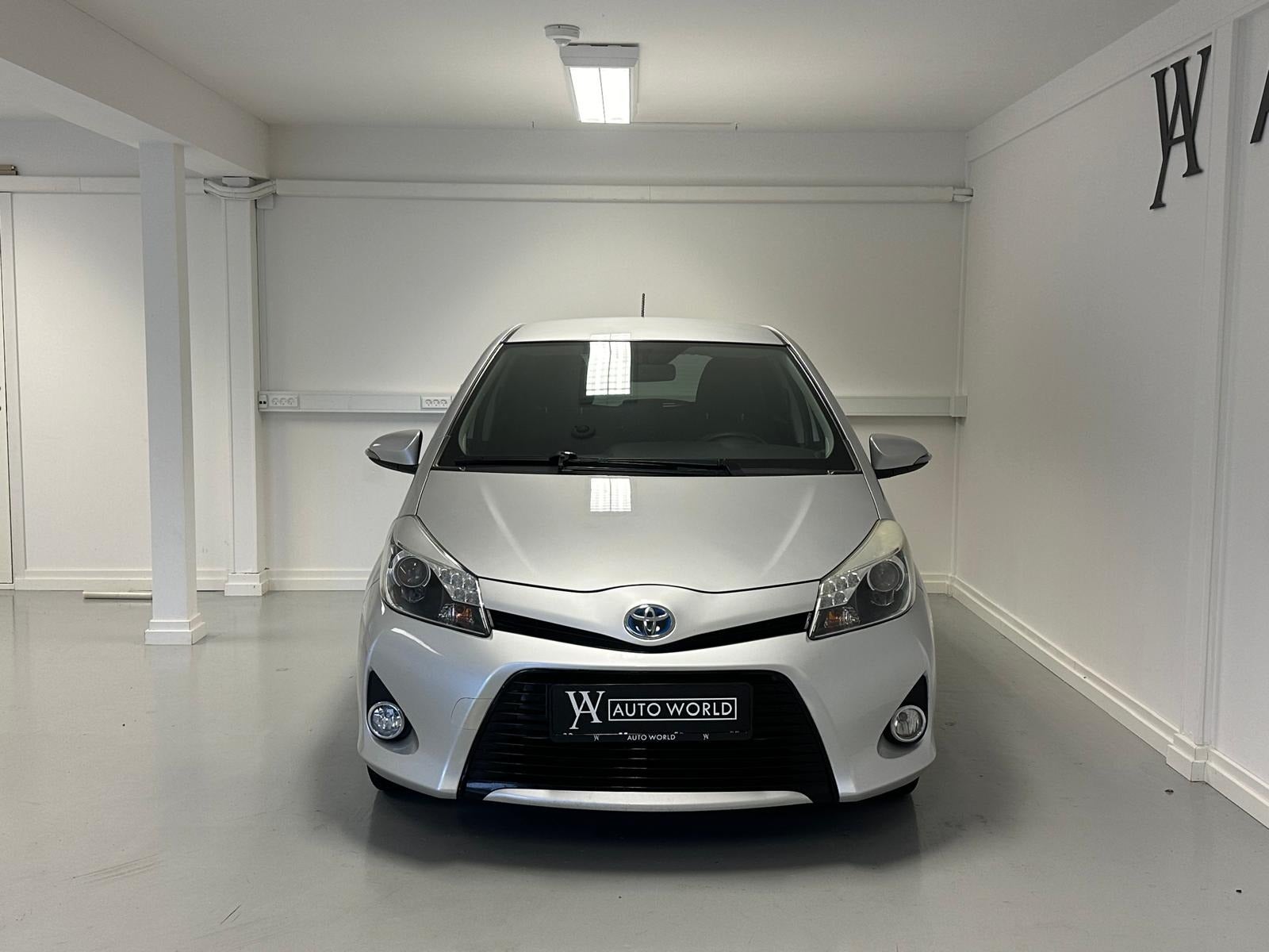 Toyota Yaris 2014