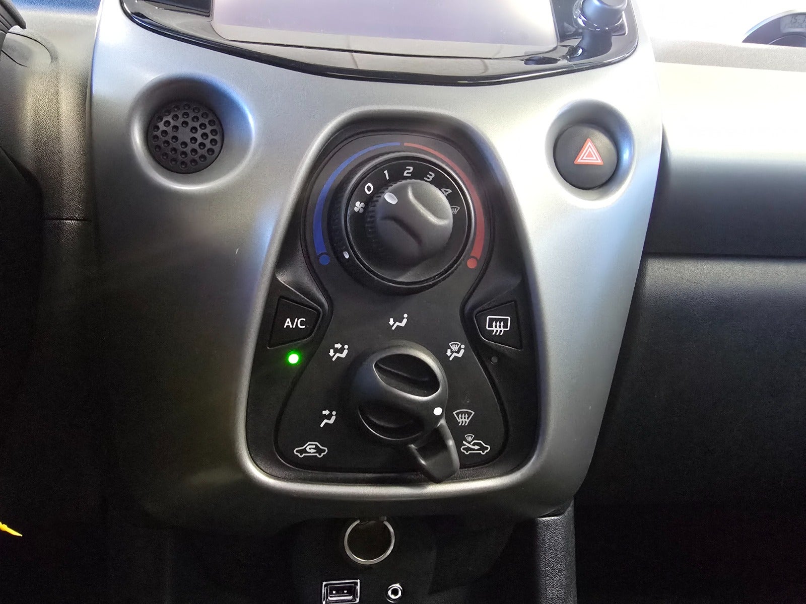 Billede af Toyota Aygo 1,0 VVT-i x-press x-shift