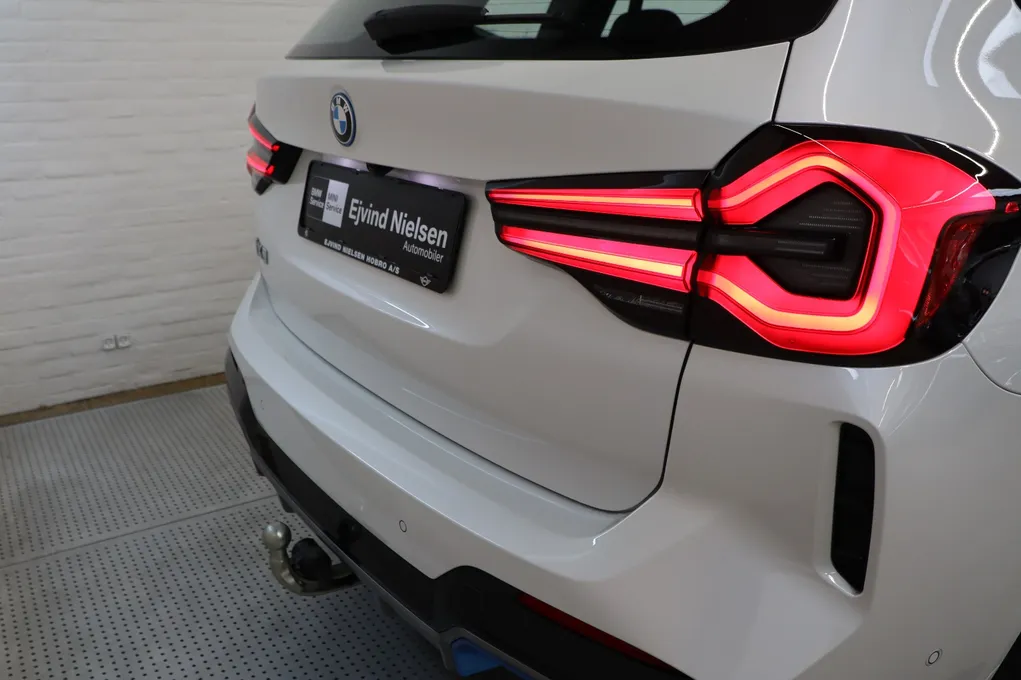 BMW iX3 Charged Plus M-Sport