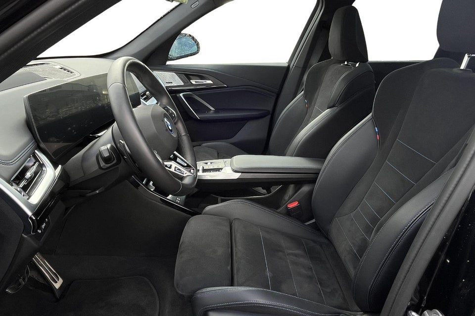 BMW iX1 xDrive30 Fully Charged M-Sport 2024