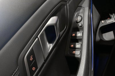 BMW 330e Touring Sport Line aut.