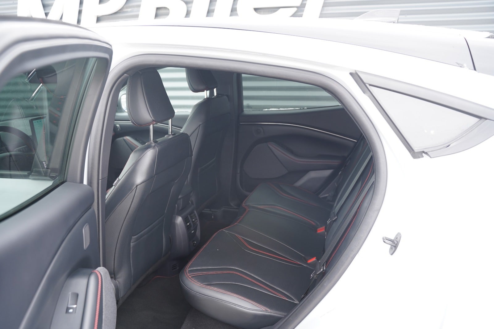 Billede af Ford Mustang Mach-E 88 Premium Extended Range