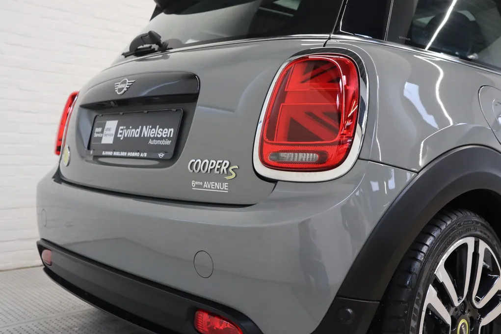 MINI Cooper SE Camden Edition