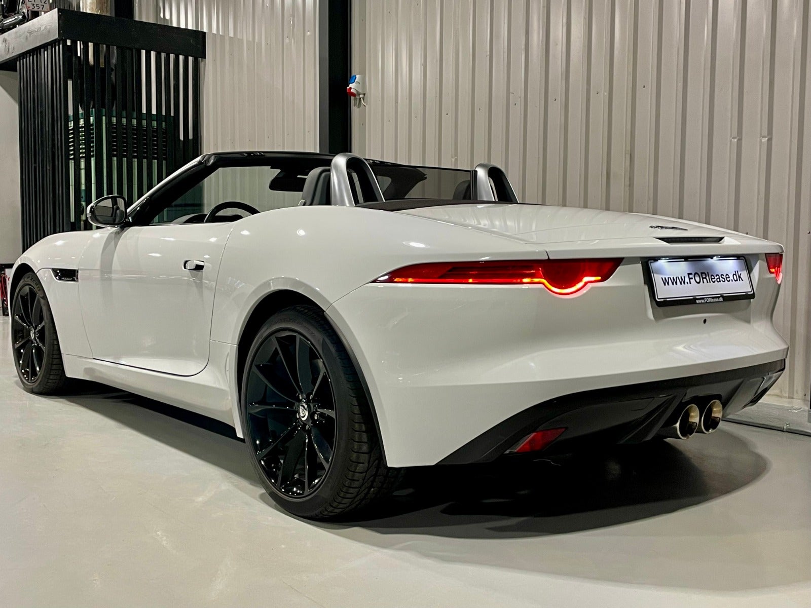 Jaguar F-Type 2014
