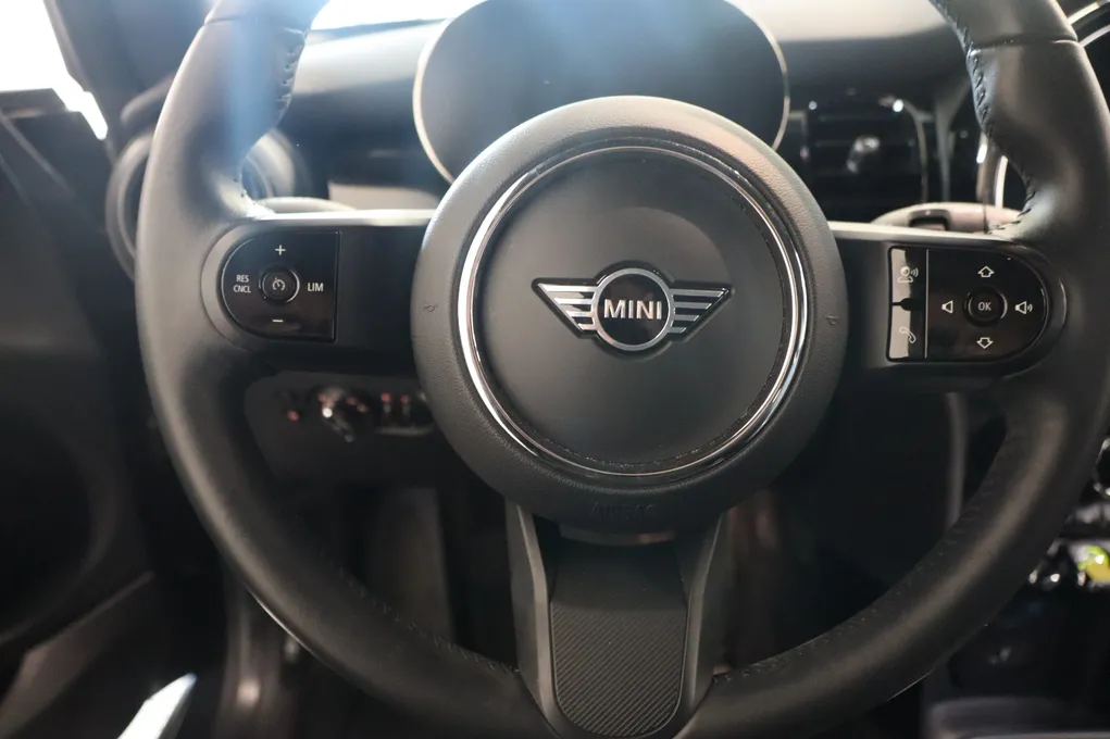 MINI Cooper SE Classic Trim