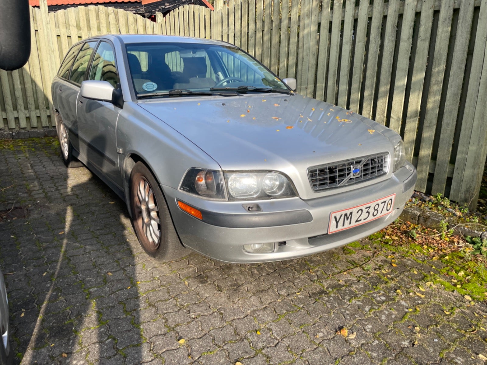 Volvo V40 2003