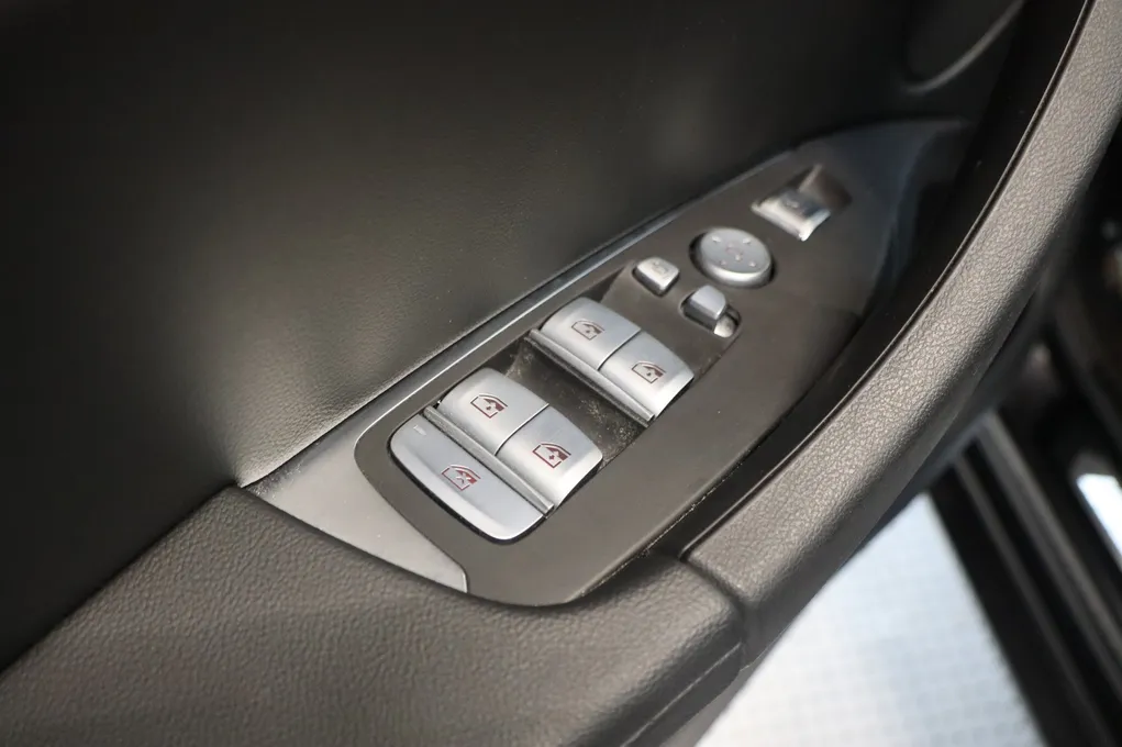 BMW iX3 Charged M-Sport