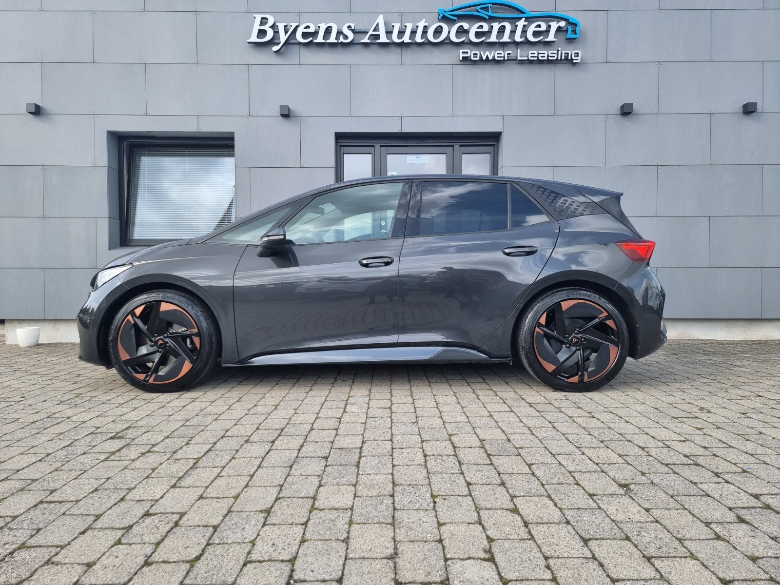 Cupra Born 2023