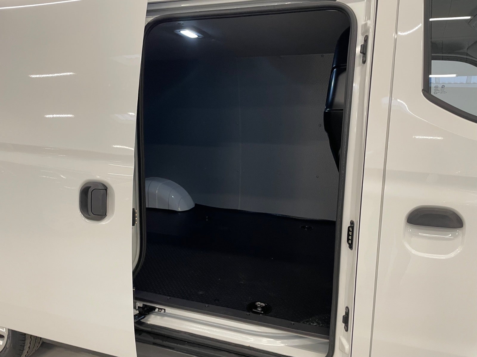 Billede af Maxus e-Deliver 3 50 Cargo Van LWB