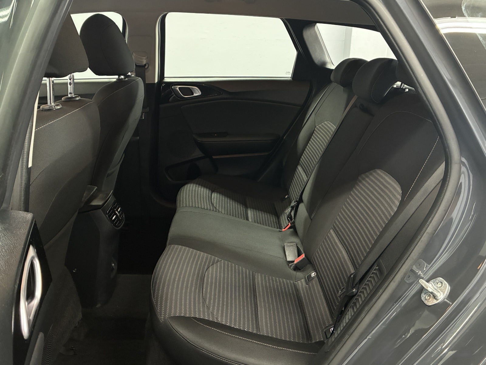 Billede af Kia Ceed 1,6 PHEV Prestige SW DCT