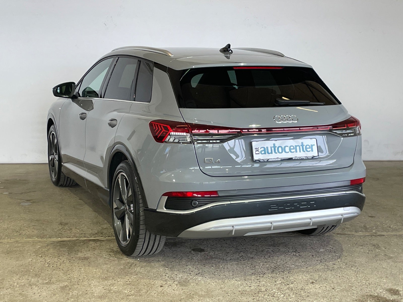 Audi Q4 e-tron S-line