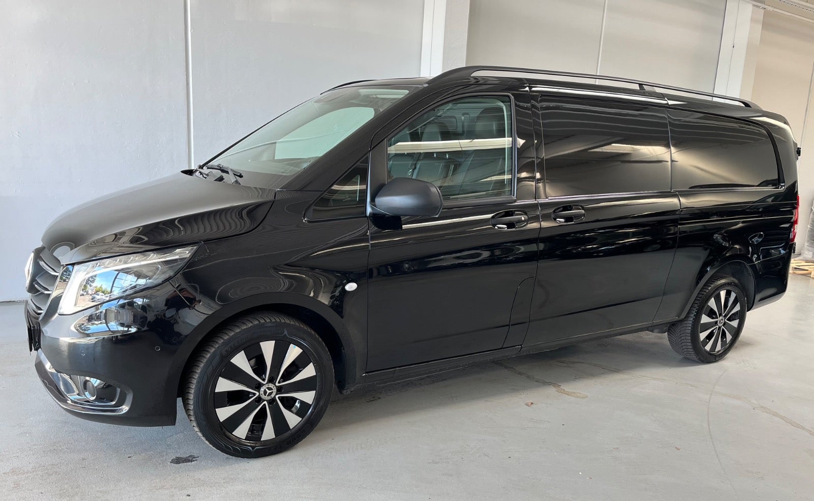 Billede af Mercedes Vito 119 2,0 CDi Kassevogn aut. XL RWD