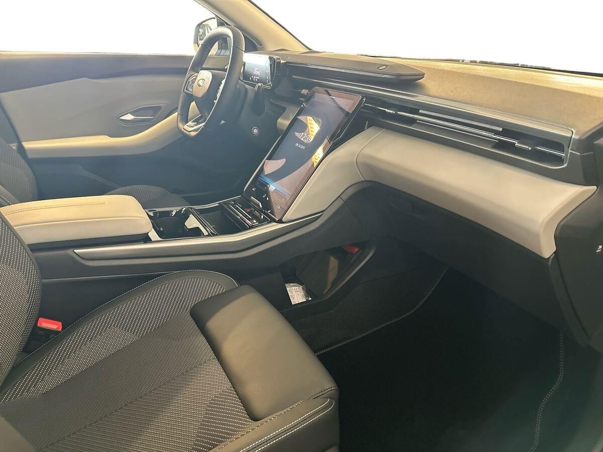 Ford Explorer Select Extended Range billede 10