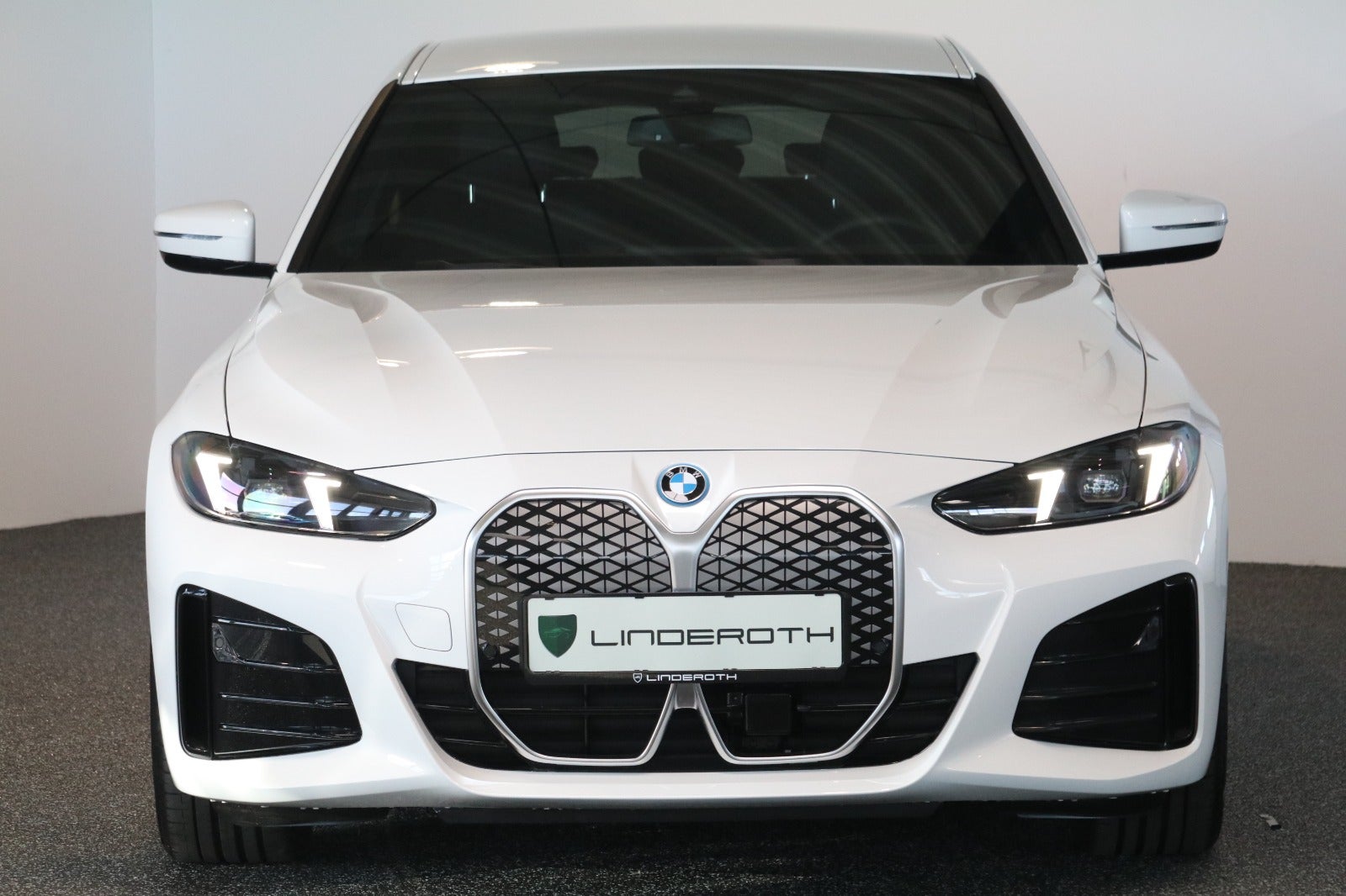 BMW i4 eDrive35 M-Sport 5d - 3