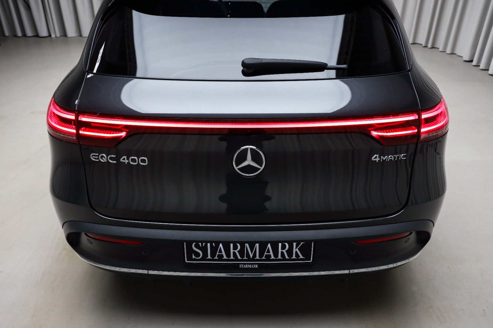 Mercedes-Benz EQC 400