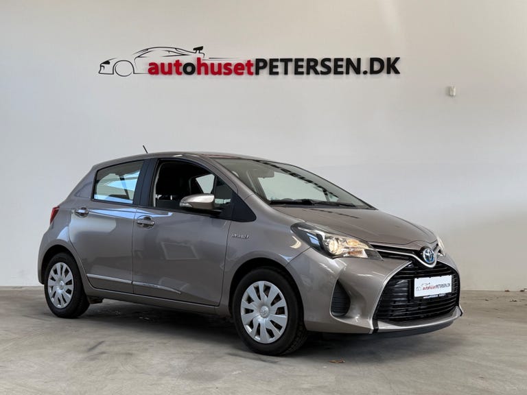 Toyota Yaris Hybrid H2 e-CVT