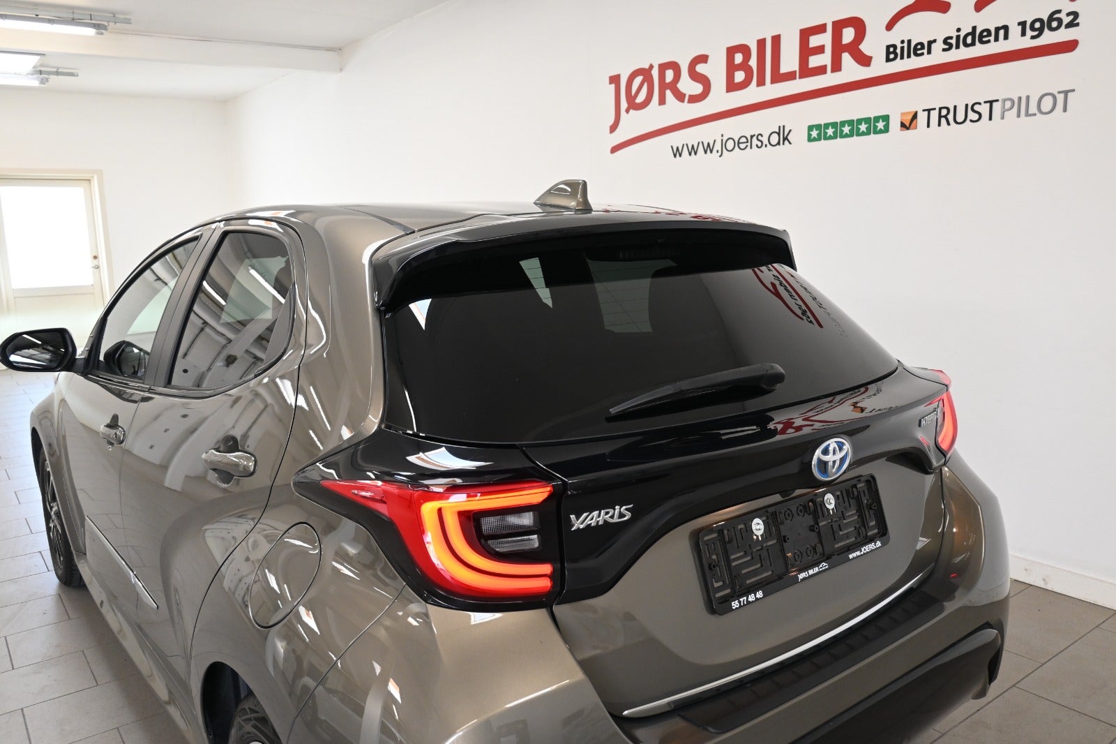 Toyota Yaris Hybrid Style e-CVT