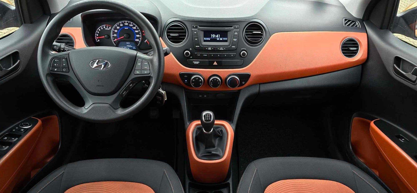 Hyundai i10 2015