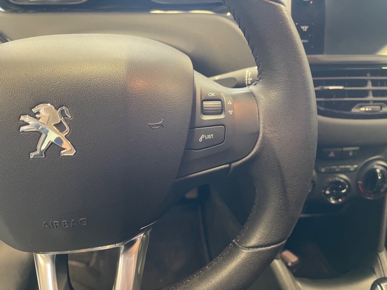 Billede af Peugeot 208 1,2 VTi Active