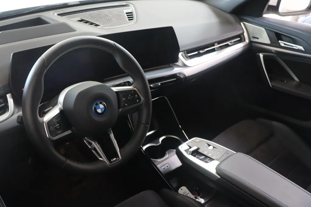 BMW iX1 eDrive20 M-Sport