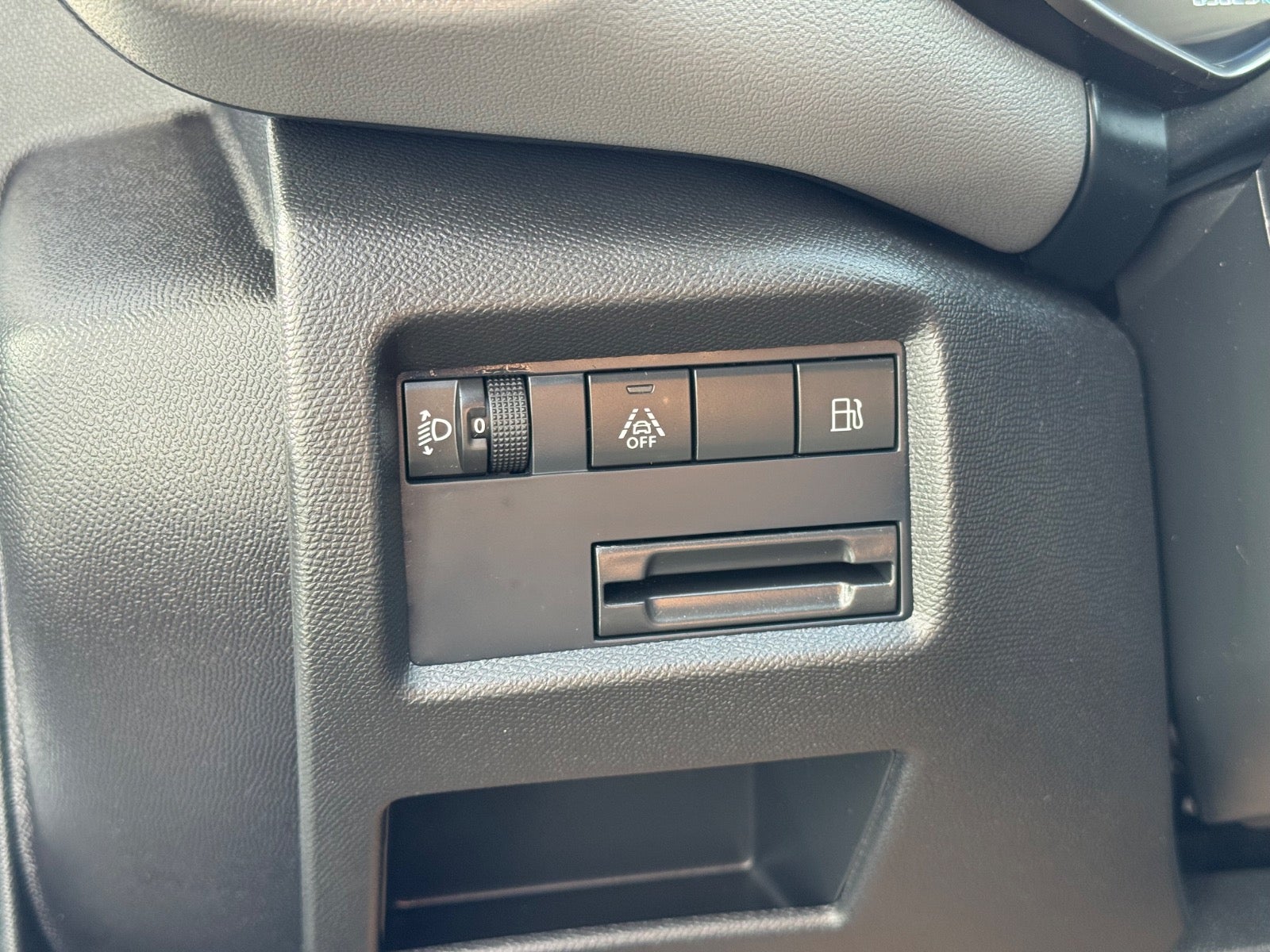 Billede af Citroën C5 Aircross 1,6 Hybrid Feel LTD EAT8