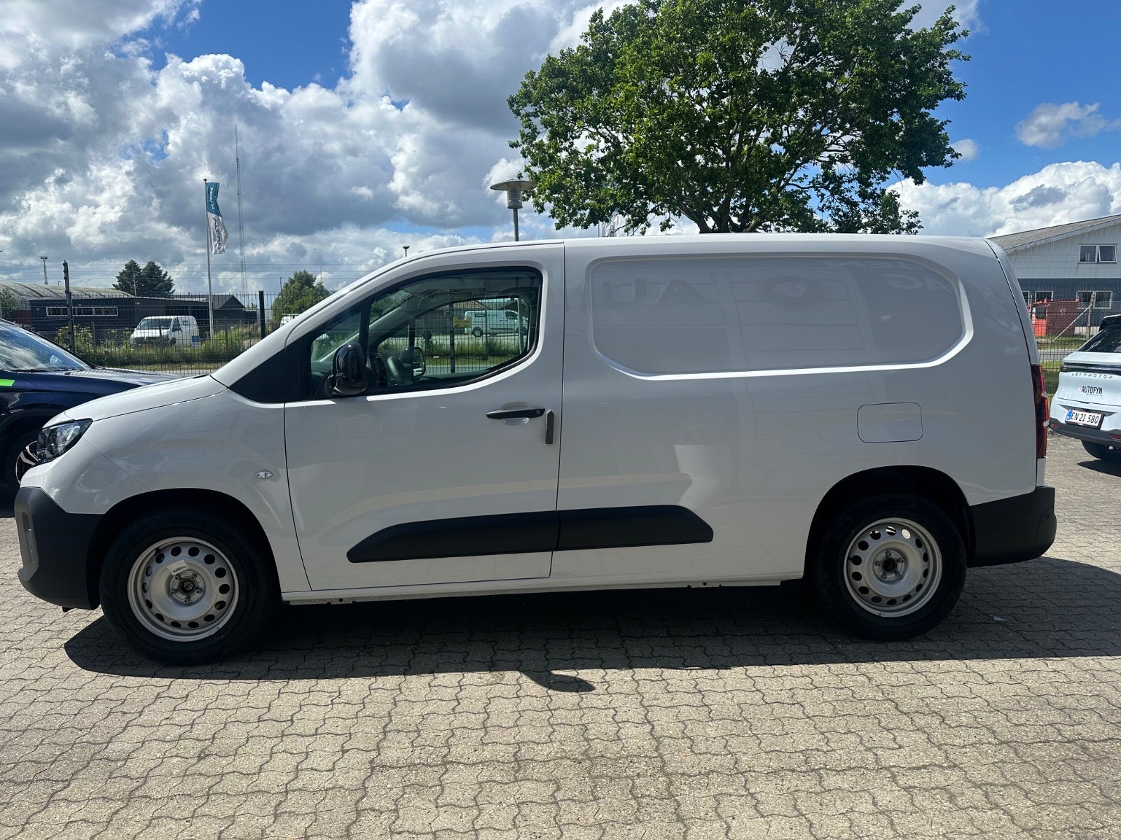 Opel Combo-e Enjoy L2V1