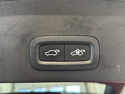 Volvo EX40 Extended Range Core