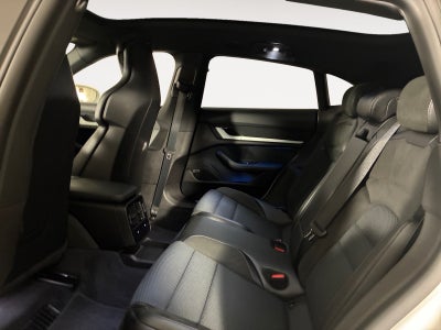 Porsche Taycan 4S Performance+ Cross Turismo