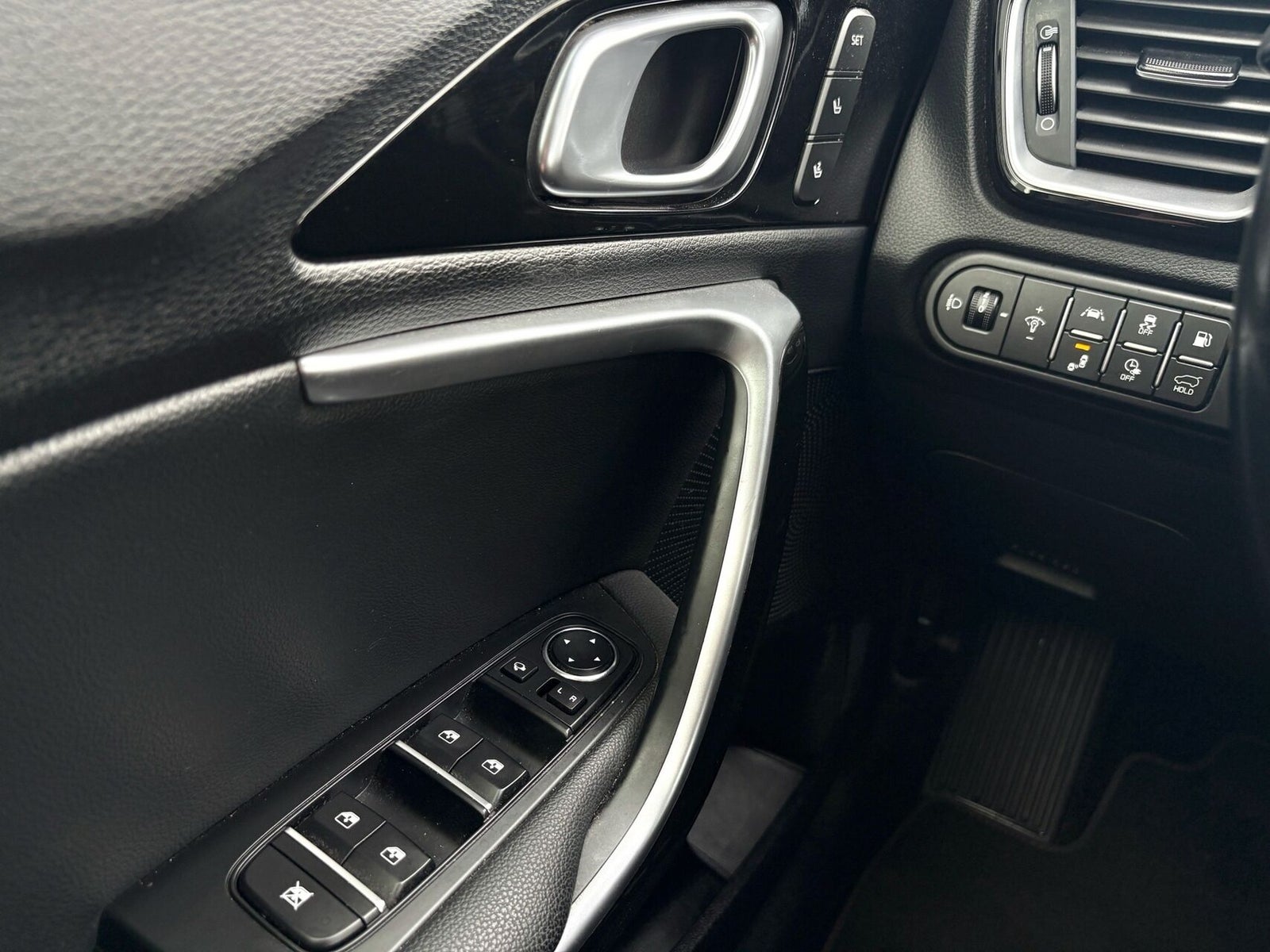 Kia Ceed PHEV Upgrade SW DCT