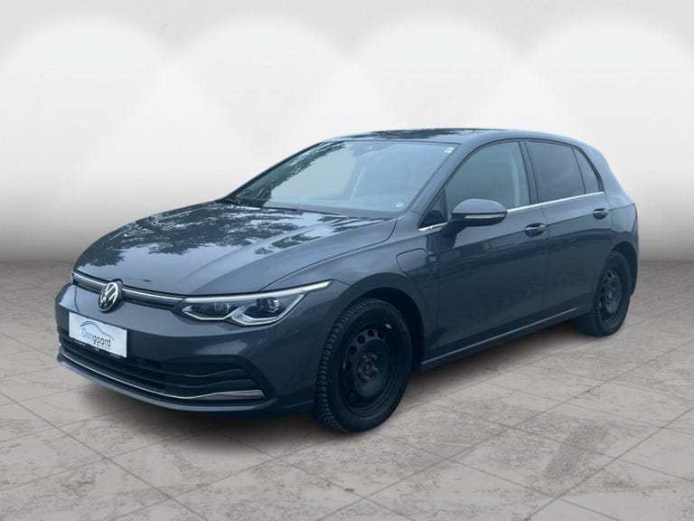 VW Golf VIII eHybrid DSG