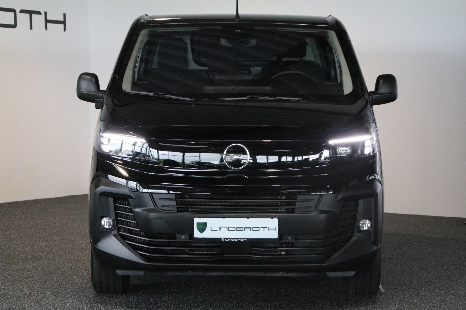 Opel Vivaro 2,0 BlueHDi 145 Innovation L2 EAT8 - 3