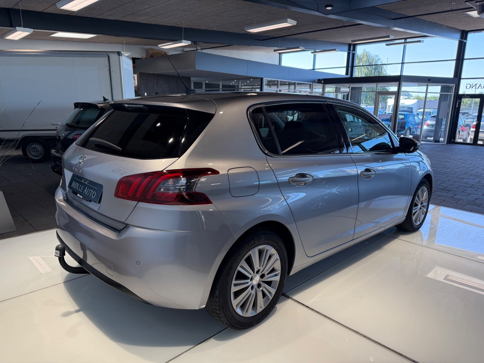 Billede af Peugeot 308 1,5 BlueHDi 130 Selection Sky
