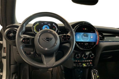 MINI Cooper SE Classic Trim