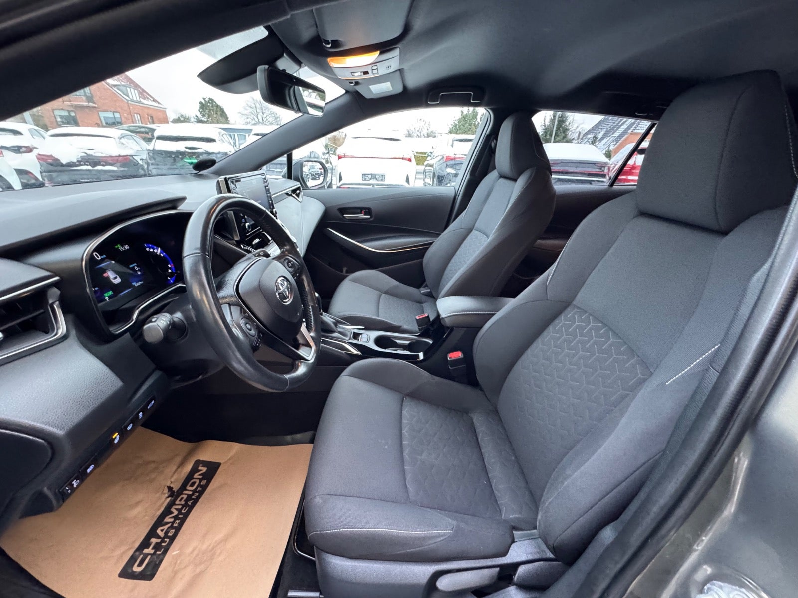 Billede af Toyota Corolla 1,8 Hybrid H3 Design Touring Sports MDS