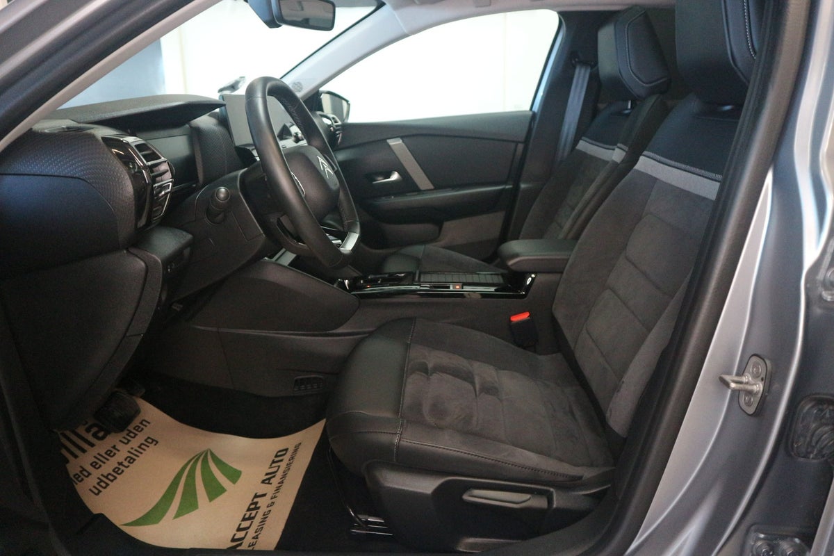 Citroën ë-C4 X Palais Sky