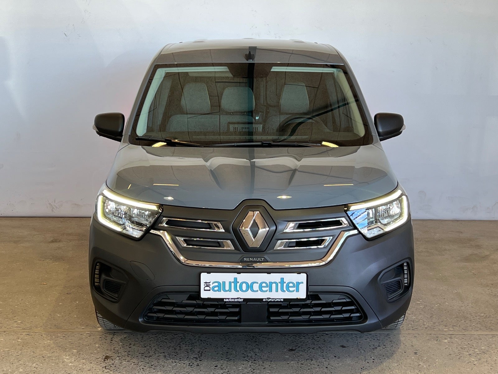 Renault Kangoo E-Tech L2 Van
