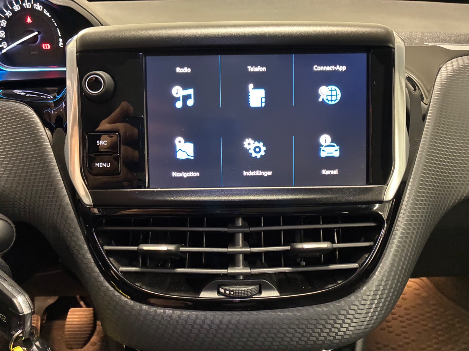 Billede af Peugeot 2008 1,2 e-THP 110 Desire Sky