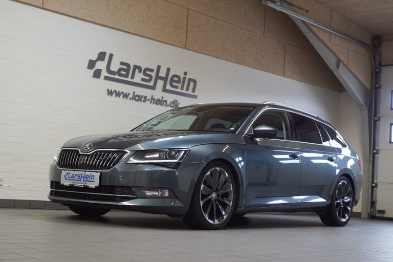 Skoda Superb TSi 180 Business Executive Combi DSG