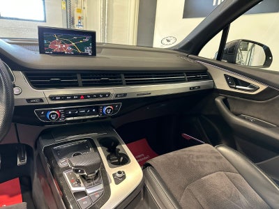 Audi Q7 TDi S-line quattro Tiptr. 7prs