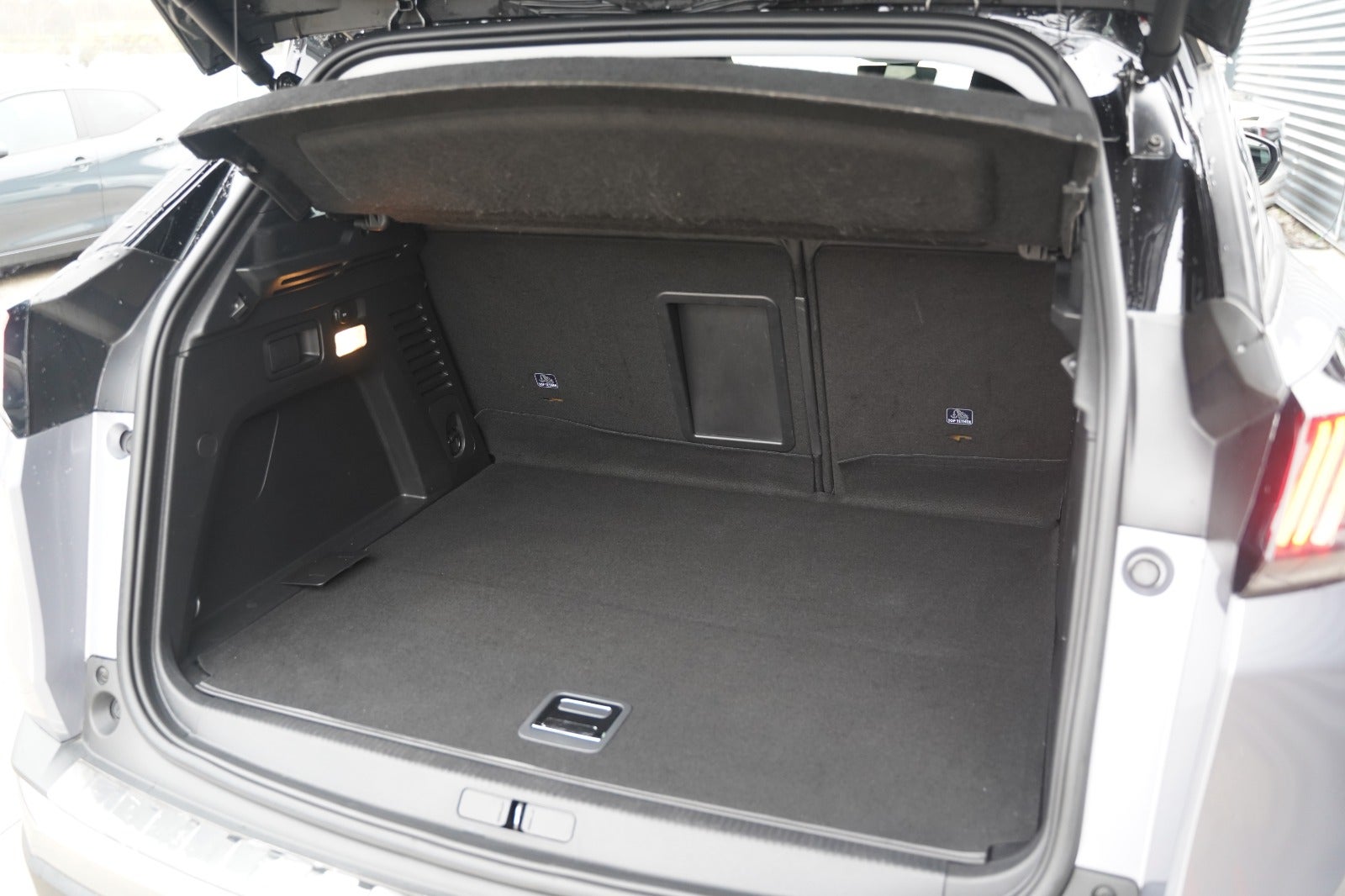 Billede af Peugeot 3008 1,6 Hybrid Allure Pack EAT8