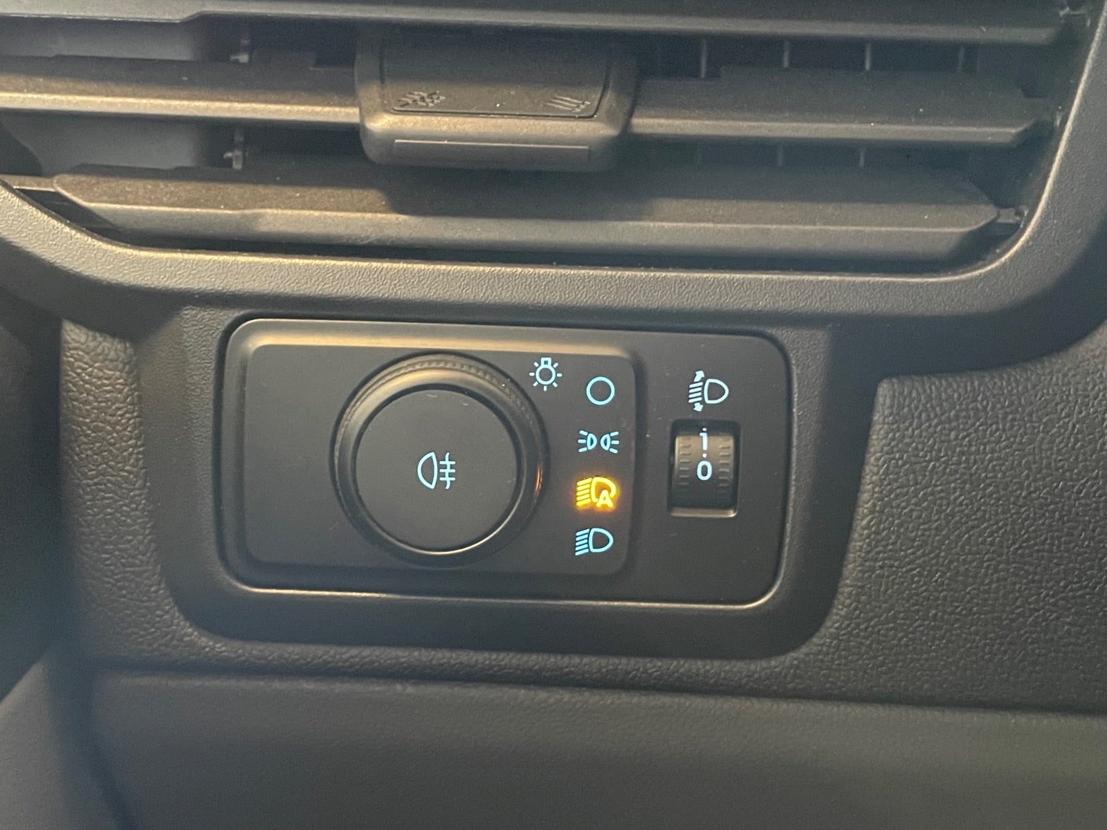 Ford Transit Custom 320L EcoBlue Trend