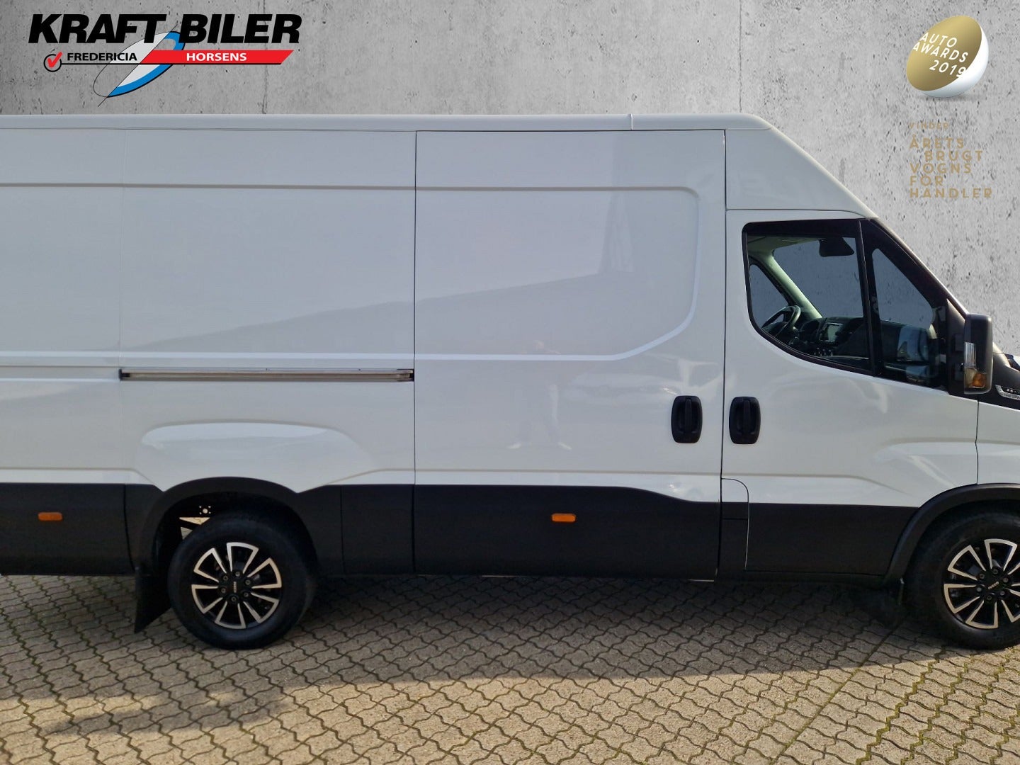 Billede af Iveco Daily 2,3 35S16 12m³ Van AG8