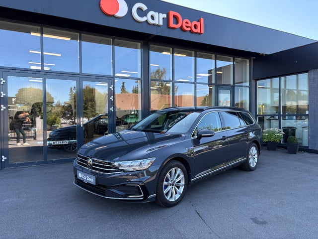 VW Passat billede