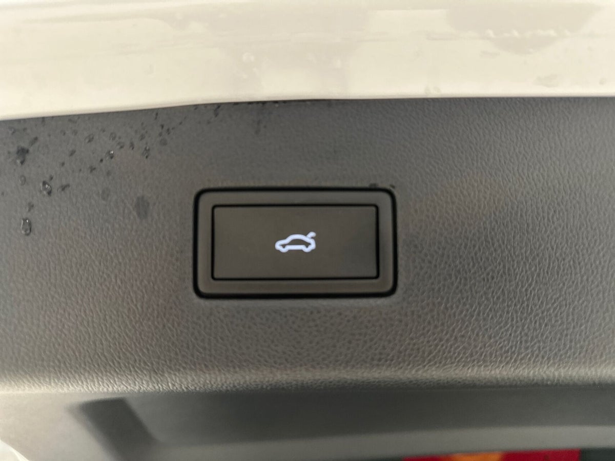 Ford Explorer Premium Extended Range billede 20