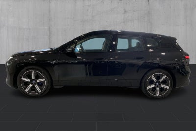 BMW iX xDrive40 - 1
