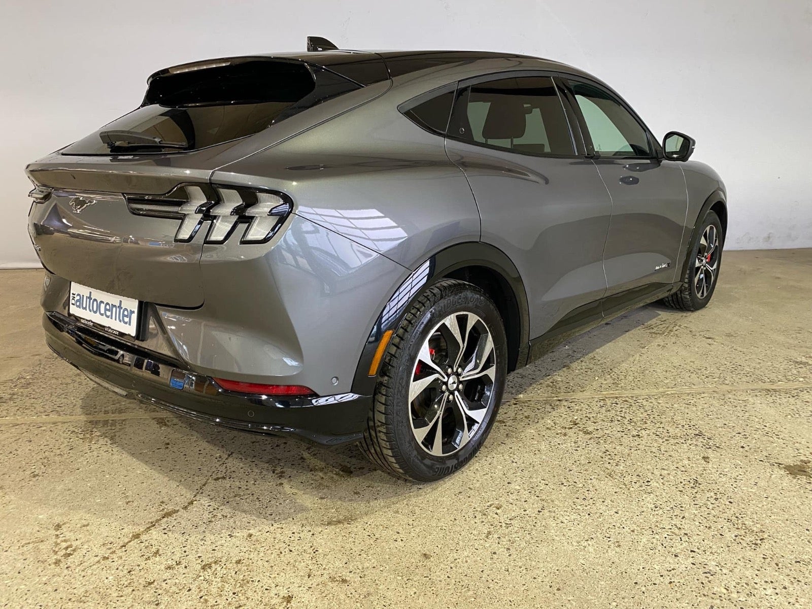 Ford Mustang Mach-E Premium Extended Range AWD