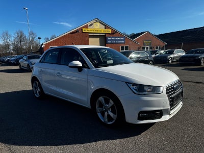 Audi A1 1,6 TDi 116 Sport Sportback S-tr. 5d